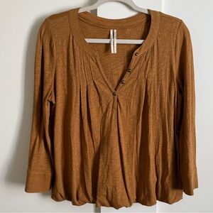 Anthropologie Popover Knit Top Henley Long Sleeve Swing Gold Long Sleeve Blouse